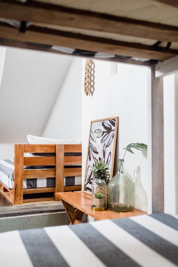 Layback Boutique Surf & Yoga Camp Sri Lanka Hostel Weligama Εξωτερικό φωτογραφία